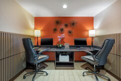 Best Western Plus College Park Hotel