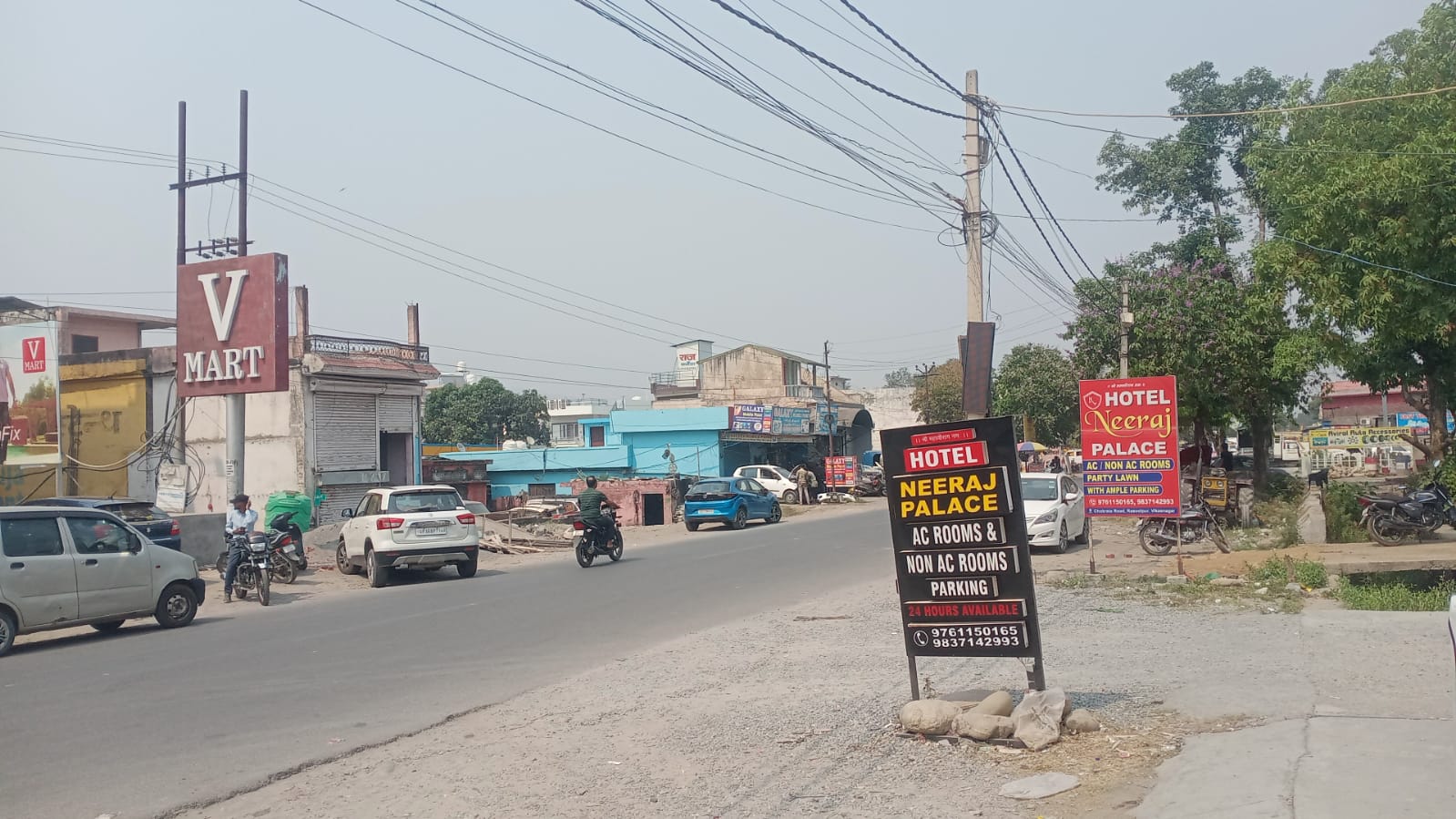 Neeraj Palace - Tap to explore photos