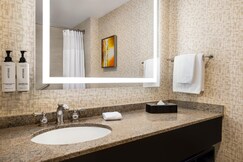 Crowne Plaza Edison, an IHG Hotel
