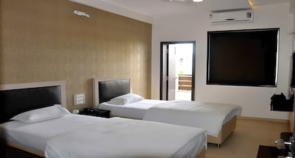 Hotel Shades of Royal Room Type - Deluxe Non AC Hotel Shades of Royal Room Type - Deluxe Non AC