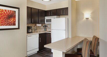 Staybridge Suites CHICAGO -- GLENVIEW, an IHG hotel Room Type - 1 Bedroom Suite 2 Full XL