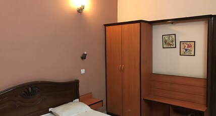 Hotel D R International Room Type - Deluxe Room