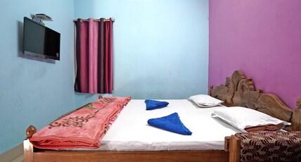 Om Lodge Room Type - Stanard Non AC Room