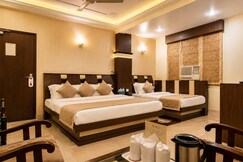 Hotel Grand Park Inn, Karol Bagh