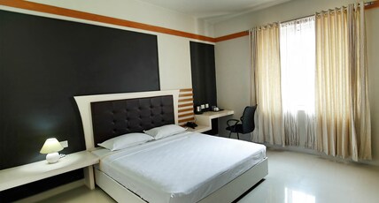 VS Residency Muvattupuzha Room Type - Standard Non Ac