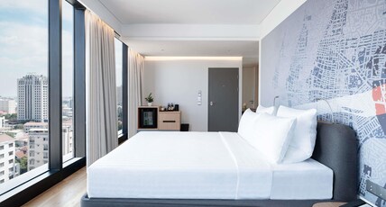 Novotel Phnom Penh BKK 1 Room Type - Deluxe Room with 1 King Bed