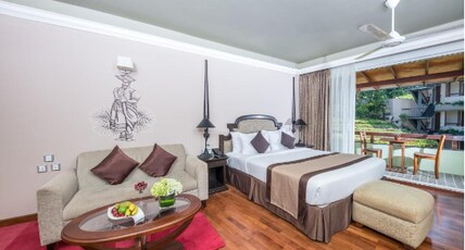 Earls Regent Hotel Room Type - Deluxe Room with Mountain View
