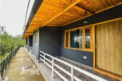 Stoneshed Resort & Hotel