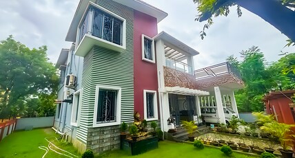 Swapno chhobi Room Type - Three Bedroom Villa with Garden