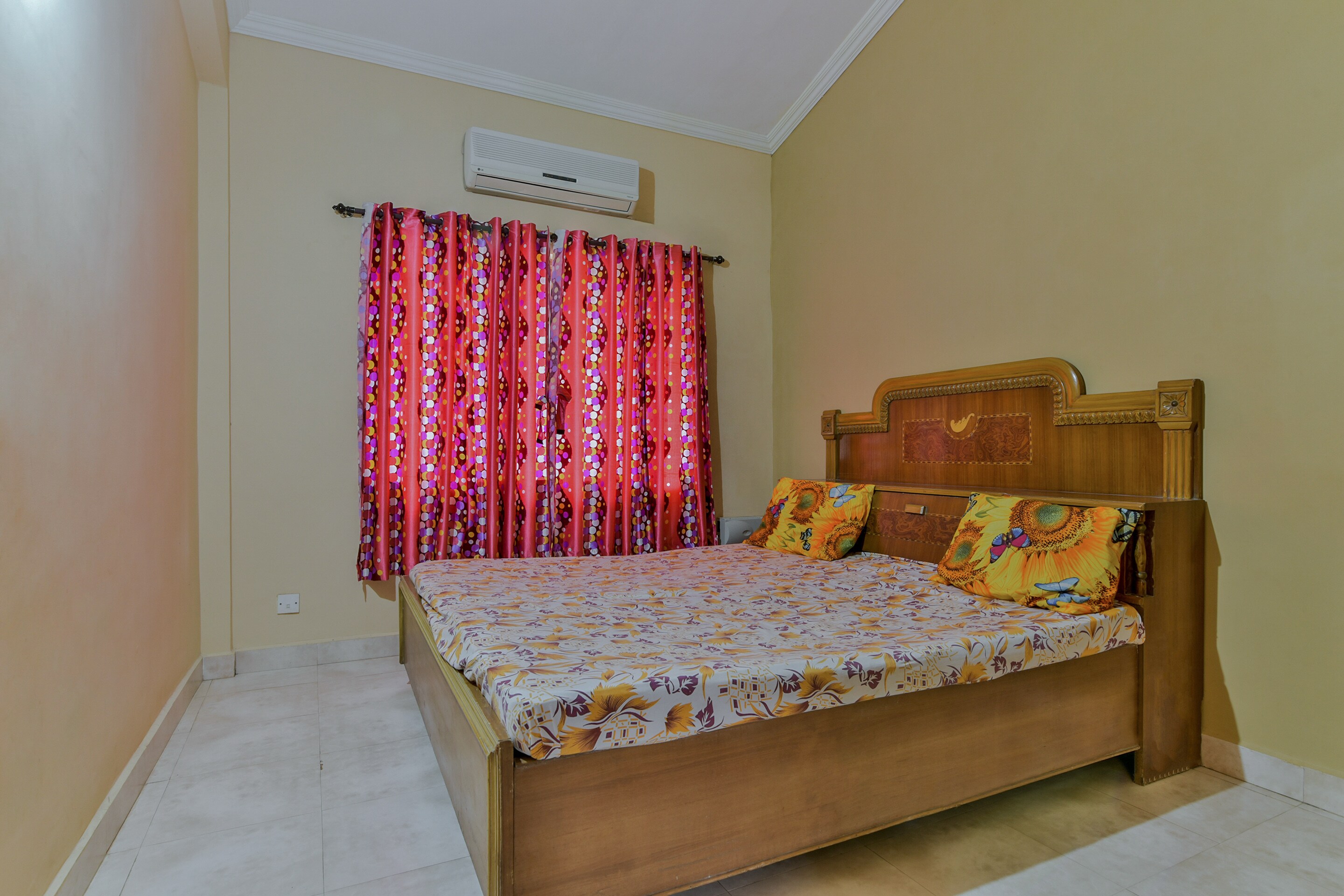 Goan Holiday Blue beach resort 1-BHK Apartment - Tap to explore photos