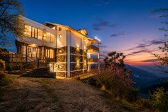 Hotel Wood Winds by Eastlynn Experiences Chail