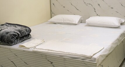 M/S HOTEL SHIVAAY INN Room Type - Standard Room with Air Conditioning