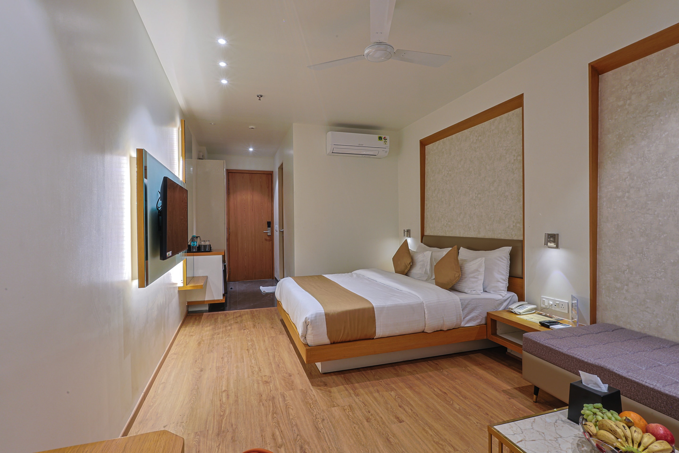 HOTEL SERA, Vadodara - Tap to explore photos