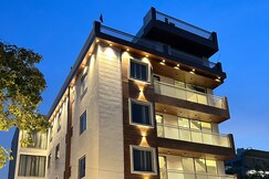 Raksha Suites & Banquet Greater Noida