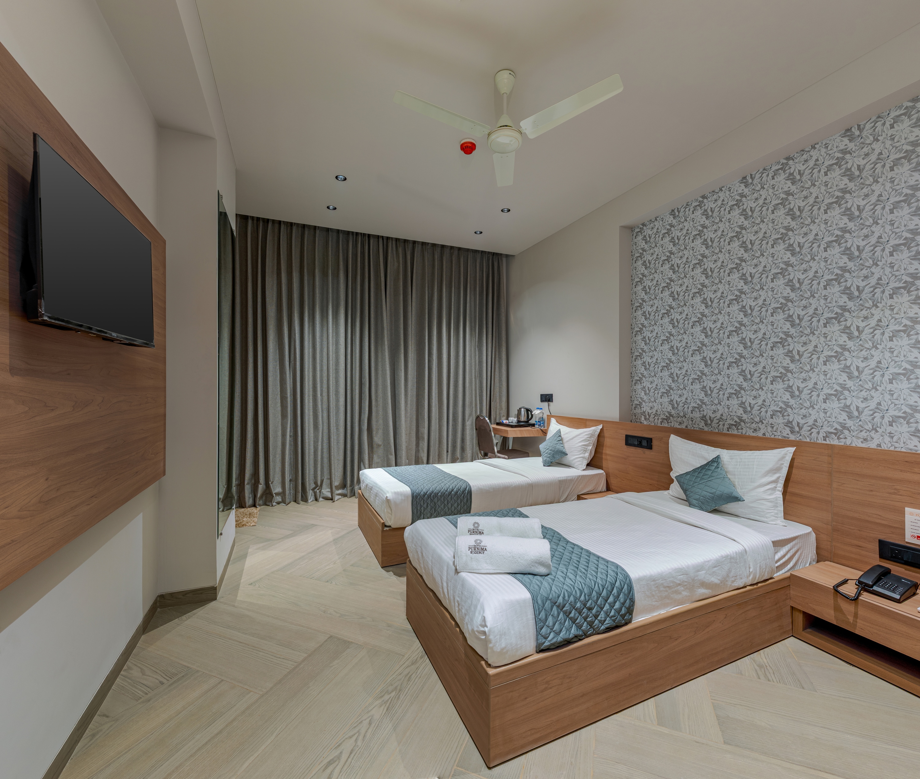 Hotel Anand Regency - Tap to explore photos