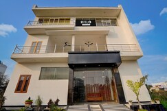 Super Hotel O Chhatrapati Shivaji Subharti Hospital Meerut Formerly Hotel Satyam