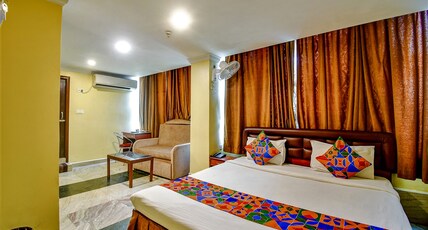 FabHotel Raj Darbar - Nr. Kolkata Airport Room Type - Premium Room FabHotel Raj Darbar - Nr. Kolkata Airport Room Type - Premium Room