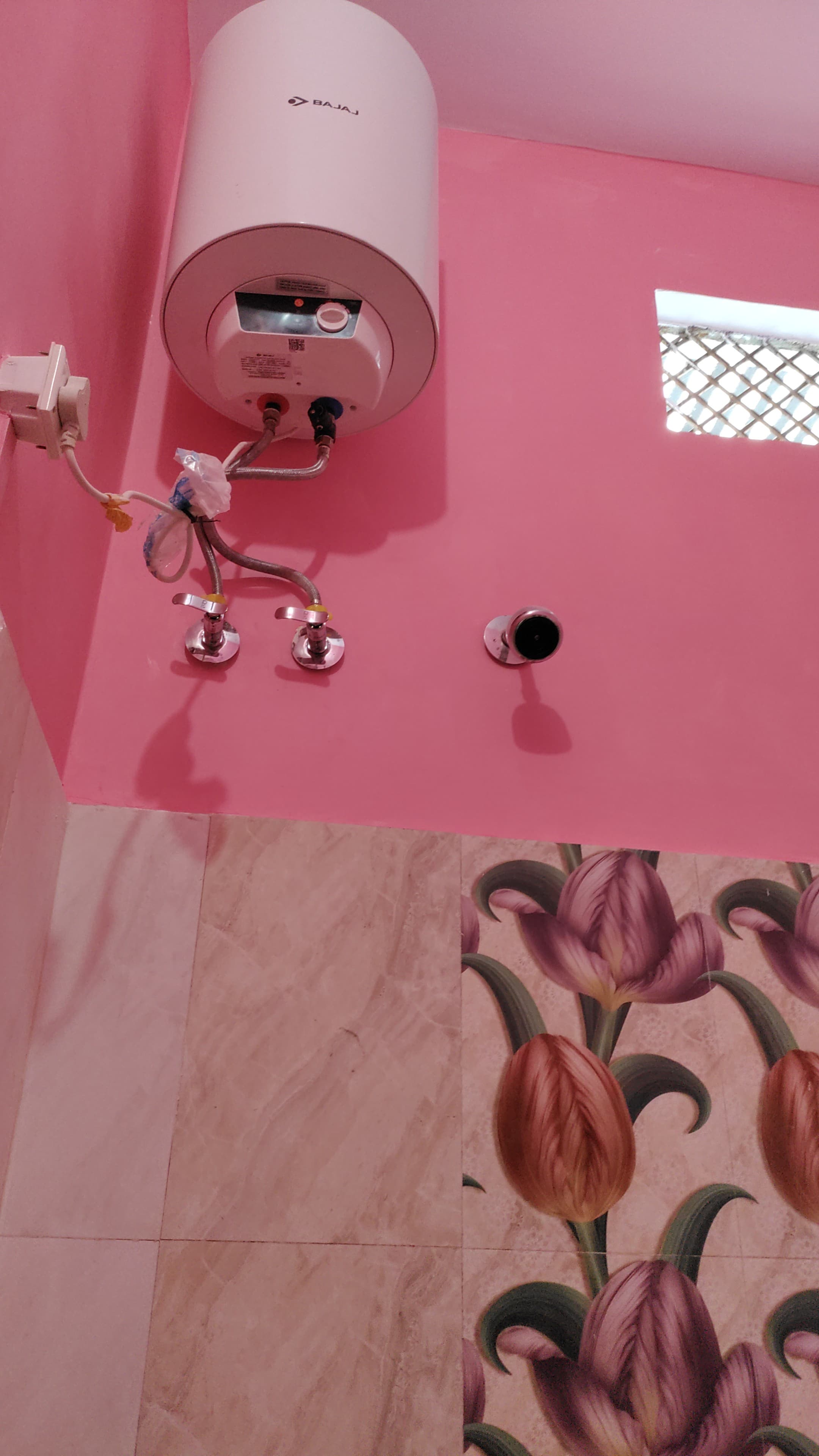 Hari Suman Paying Guest house - Tap to explore photos