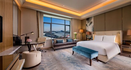 Hilton Urumqi Room Type - KING EXECUTIVE ROOM