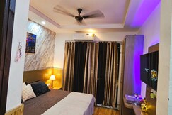 ND Stay Luxury Studio Kaveri City Center
