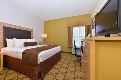 Best Western Plus Mesa - Tap to explore photos