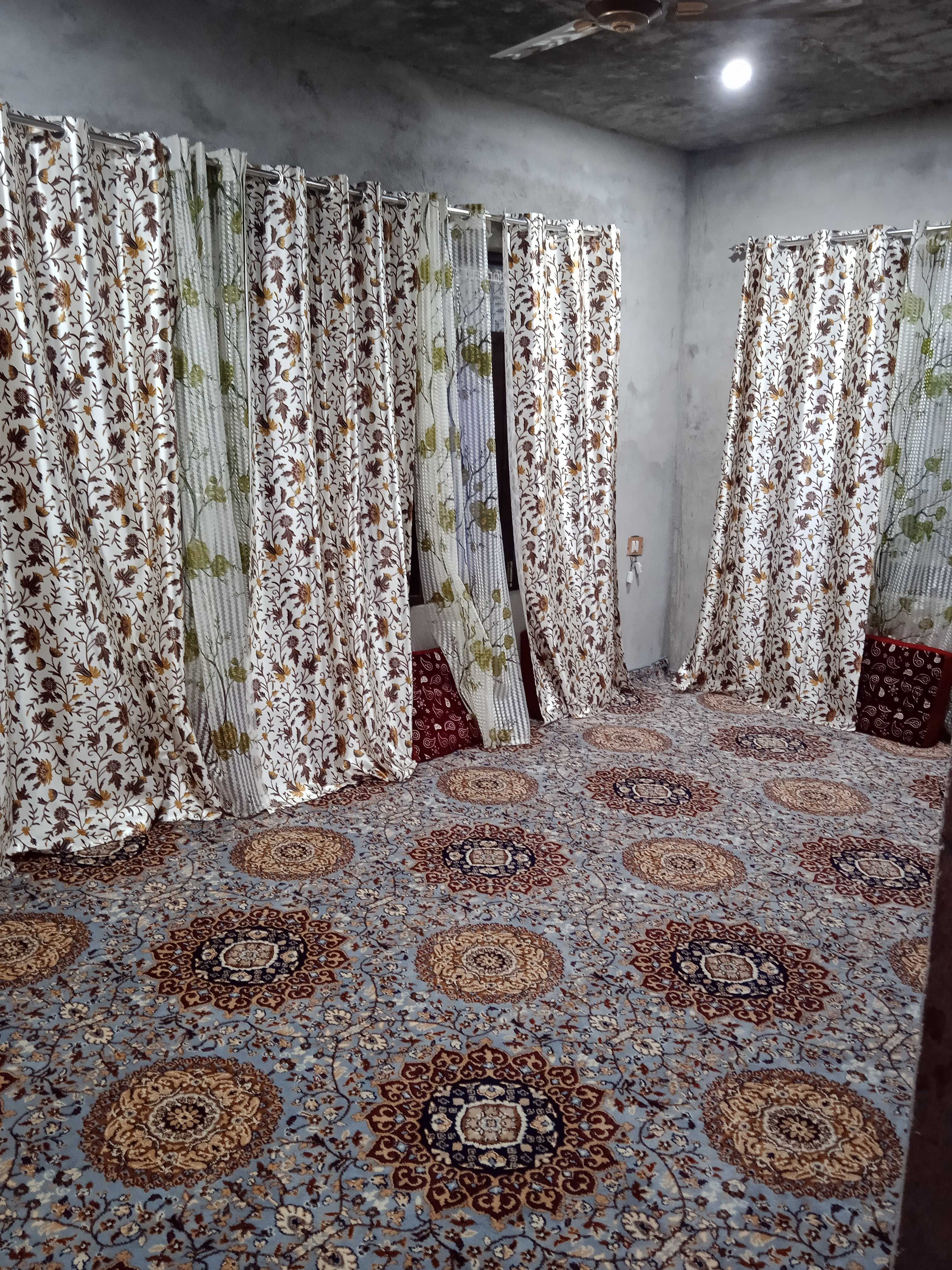 Hotel O POP Tabasum Homestay - Tap to explore photos
