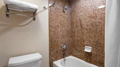 Best Western Plus Island Palms Hotel & Marina Room Type - Suite-1 King Bed, Non-Smoking, Casa Del Mar Building, Marina View, Two Rooms, Second Bathroom, Sofab