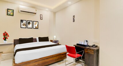 Collection O Kakadeo Kanpur Formerly Hotel Avon Room Type - Classic