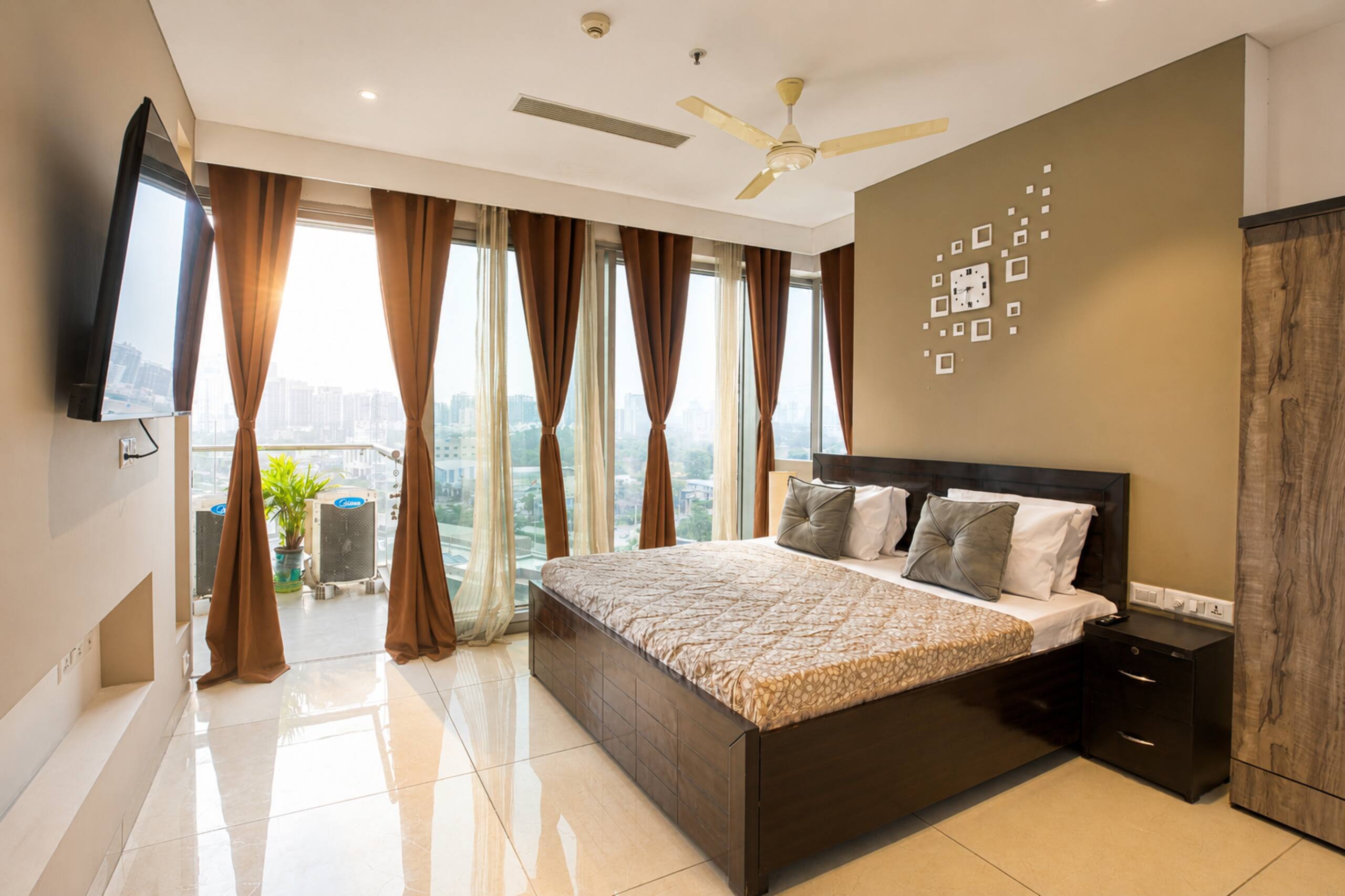 The Autumn House by RedOlive| 2BHK|Nr Medanta|Nr Cyber City - Tap to explore photos