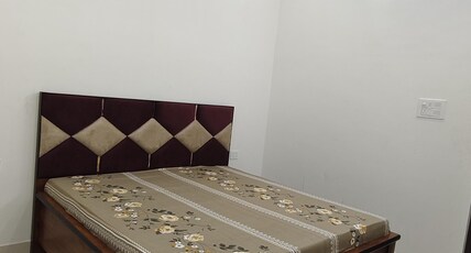 Shantinath Dham Room Type - Superb Deluxe 5 room set