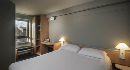 ibis Carcassonne Centre la Cit Room Type - Standard Room with 1 double bed ibis Carcassonne Centre la Cit Room Type - Standard Room with 1 double bed