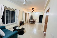 Rooms of Luxury 2BHK Serviced Stay near BiswaBangla Center