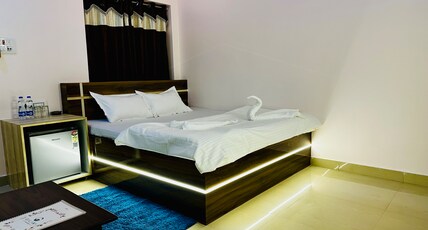 Galaxy Beach Resort Room Type - Royal Cottage (AC)