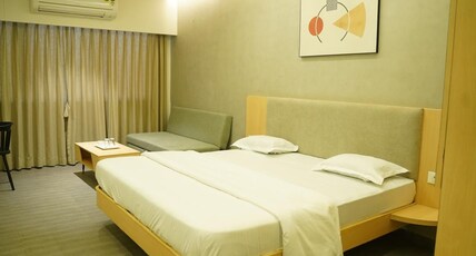 Hotel bajaj residency Room Type - Deluxe Room