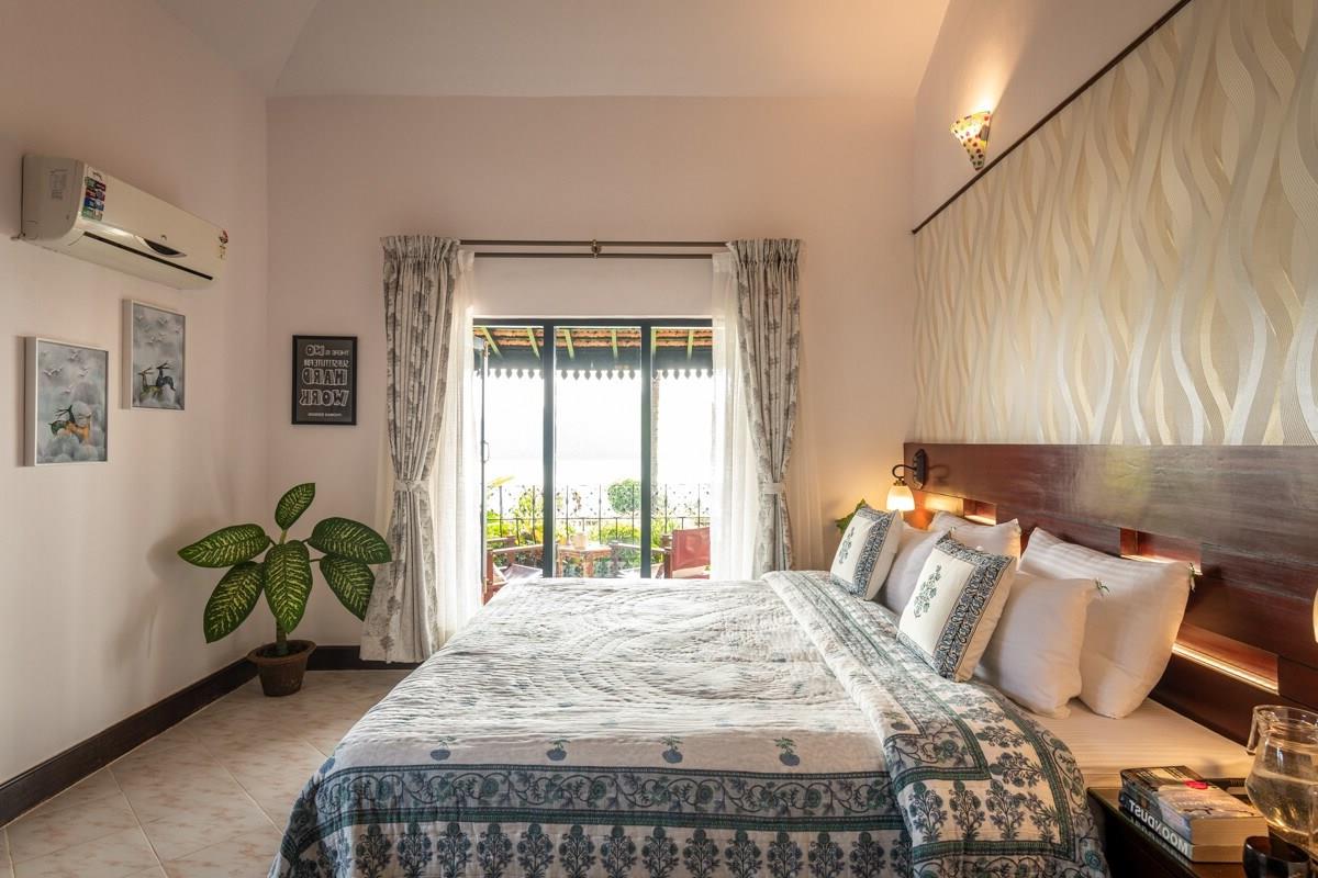 CASA DE MARGEM 3BHK Riverfront Villa - Tap to explore photos