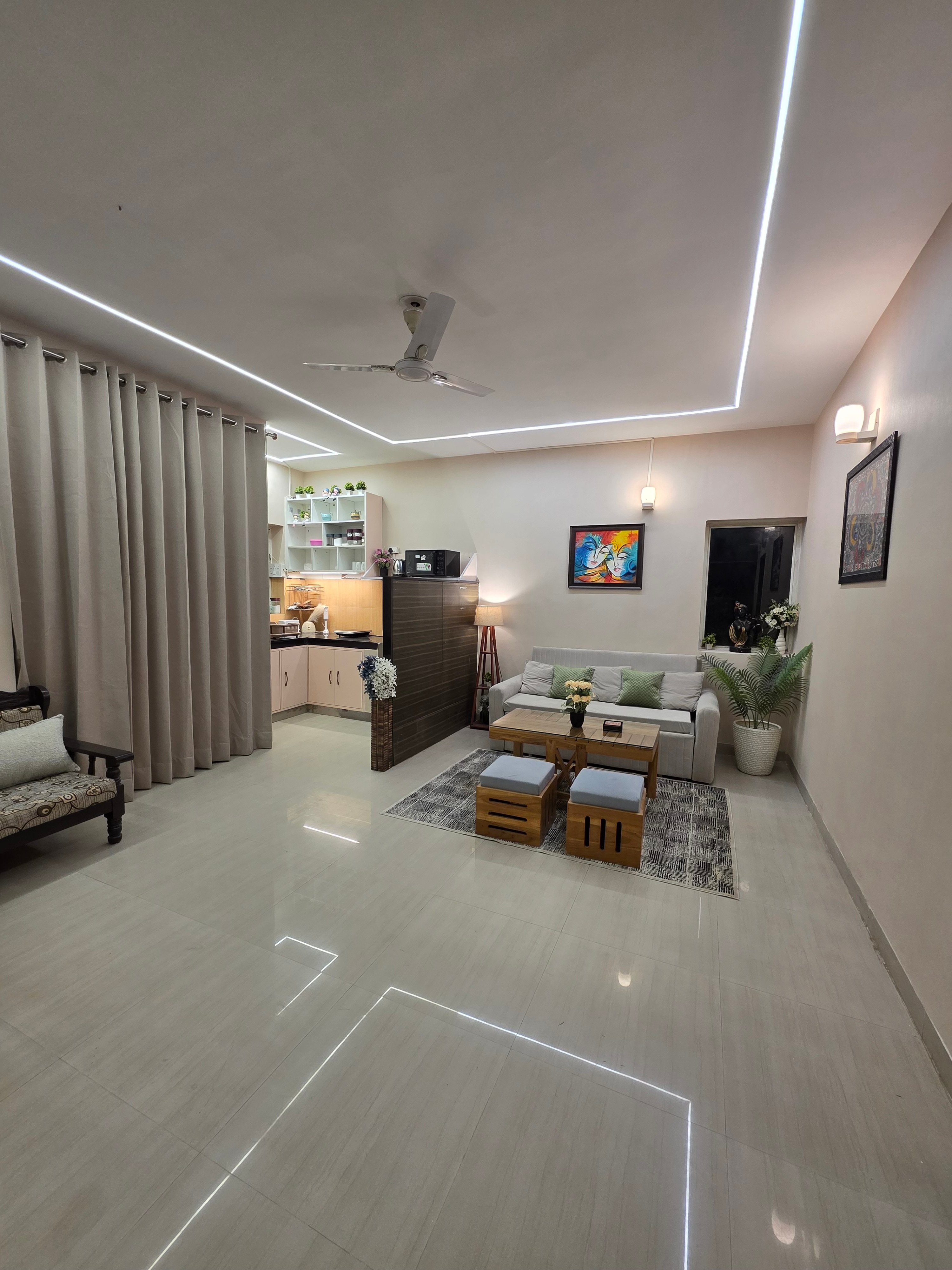 Luxury 1BHK Apartment - 5 Mins to Prem Mandir - Tap to explore photos