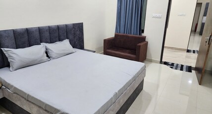 Hotel Mayur Room Type - Deluxe AC Room