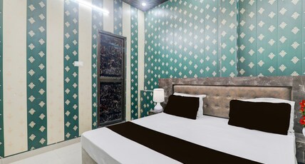 Hotel O Saryu Ghat Formerly Balaji Palace Room Type - Classic Hotel O Saryu Ghat Formerly Balaji Palace Room Type - Classic
