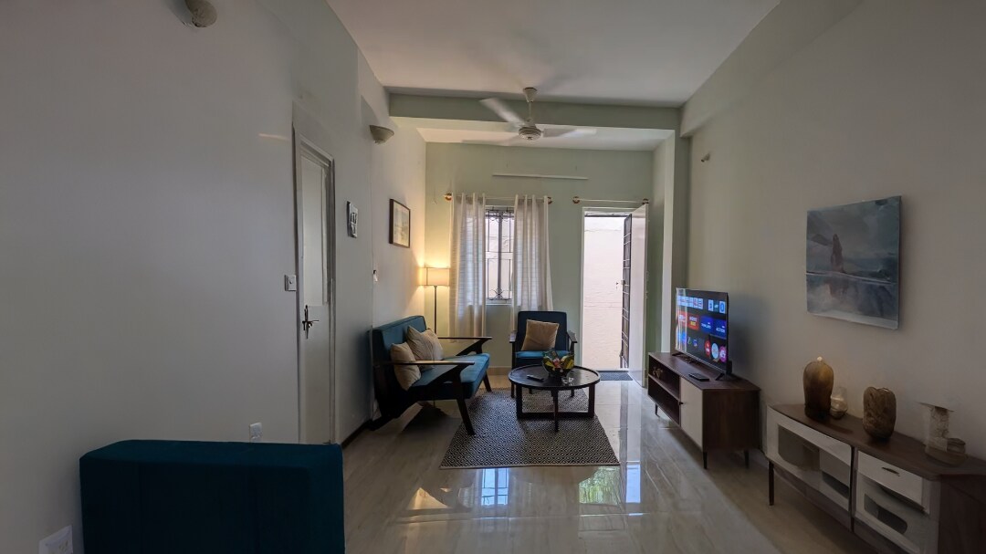 Mellow Homes | Stylish Indiranagar Entire 2BHK Apartment With Garden & Work Desk - Tap to explore photos