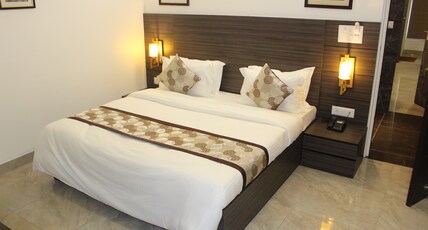 Hotel Sai Room Type - Platinum Room