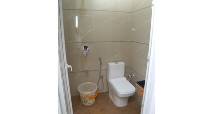 ALPHA INN Room Type - STANDARD ROOM