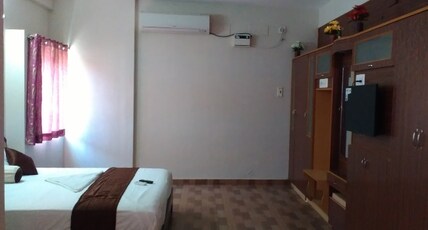 SUBASREE COTTAGE Room Type - ROYAL KING SUITE