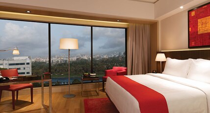 Trident Bandra Kurla Room Type - Premier Room with Bathtub