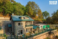 StayVista at Villa Montierra