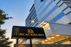 HOTEL BLACKBURN