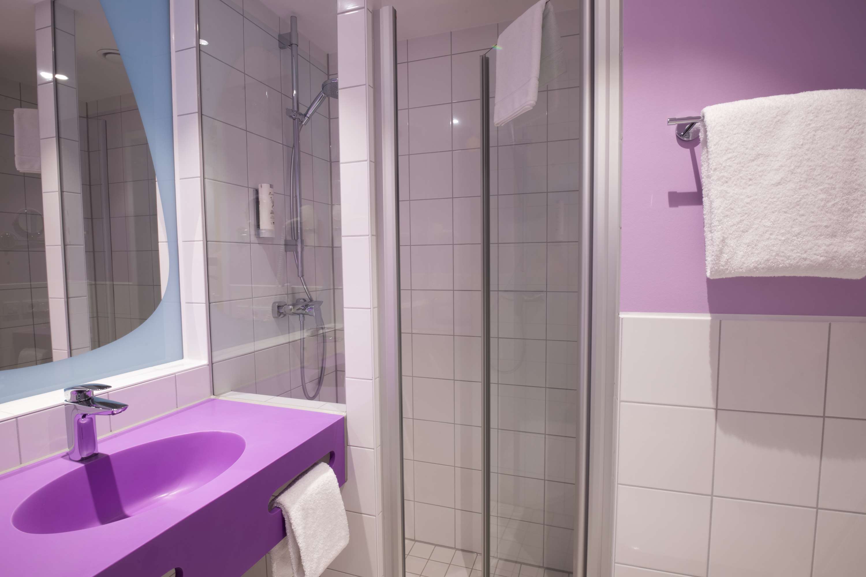 Prize by Radisson, Erfurt City - Tap to explore photos