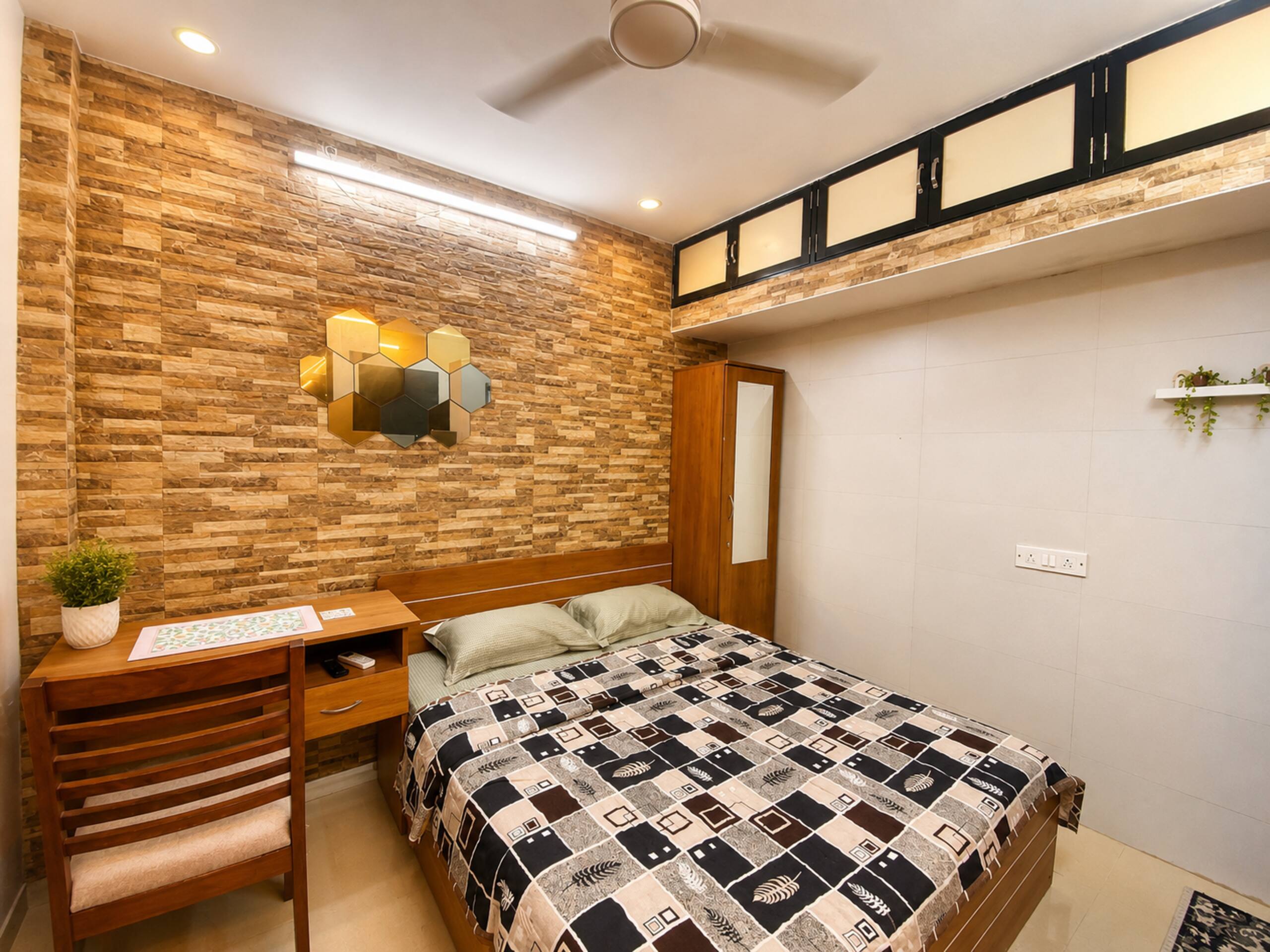 Modern Studio Retreat Carter Road Bandra West - Tap to explore photos