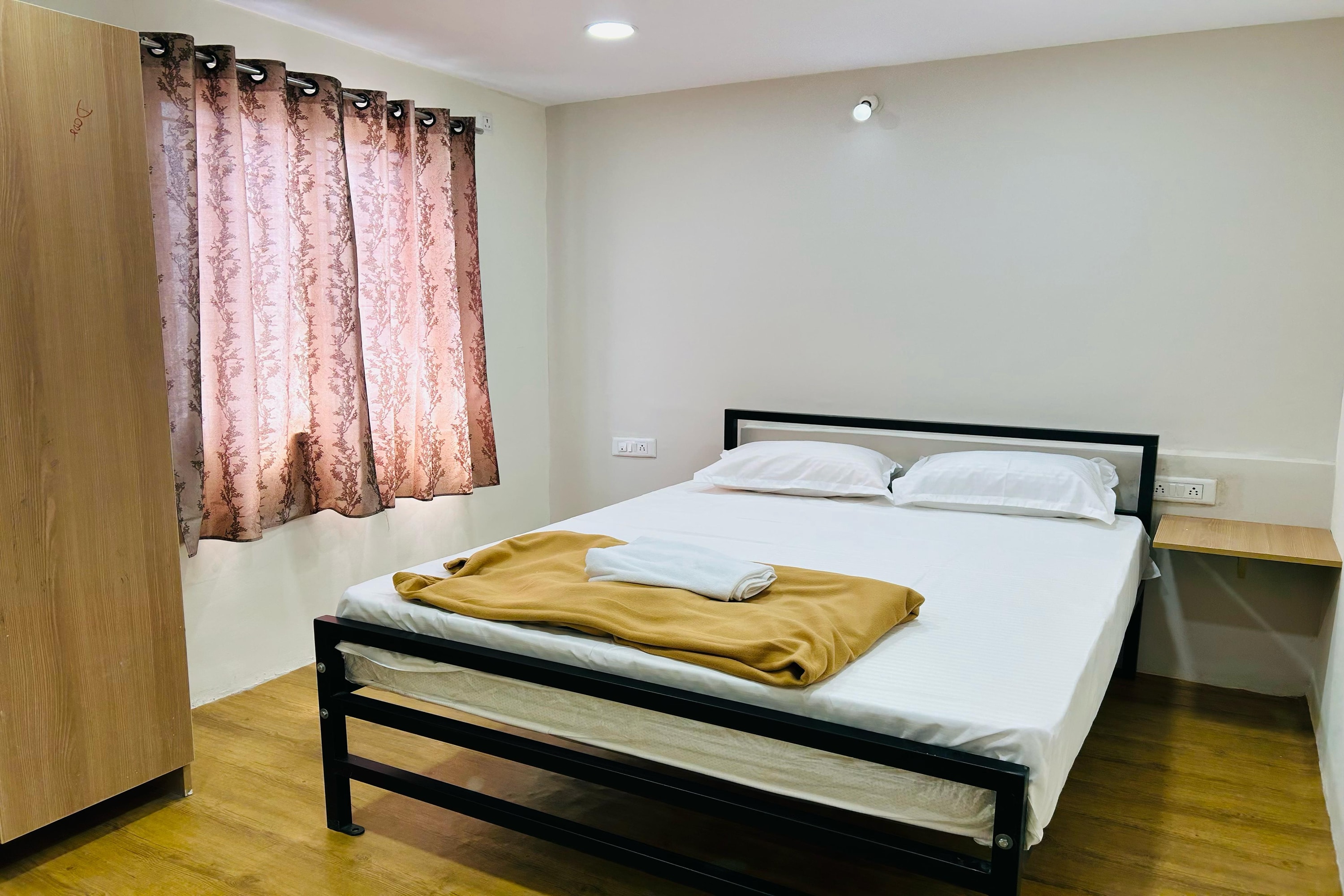 Sri Manjunatha Residency - Tap to explore photos