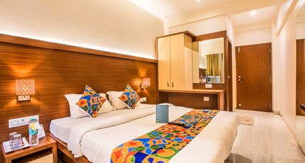 FabHotel Spring Inn - Nr Borivali Station Room Type - Deluxe Room