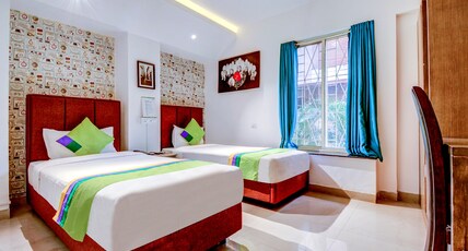 Treebo Iris Suites Room Type - Standard Room With Twin Bed
